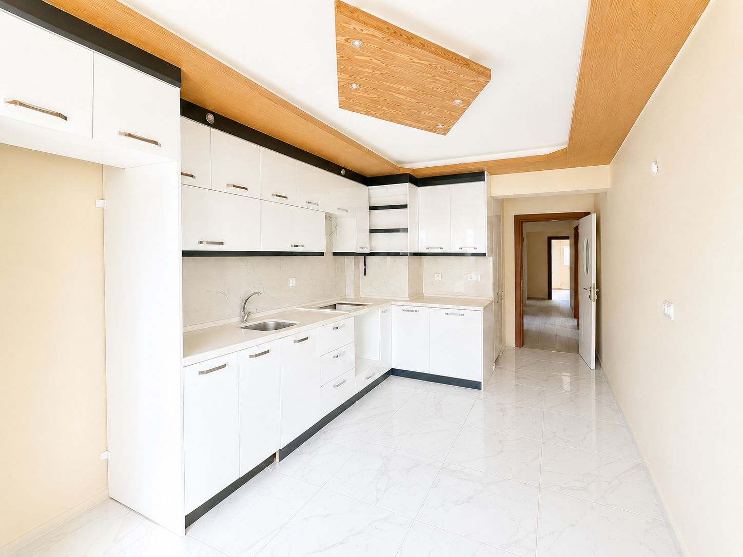 YSS DUBLEKS FERAH TERASLI 5+1 DAİRE